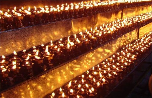 蒙古族三大主要节日,蒙古族节日燃灯节