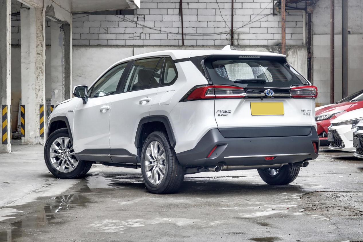 不想烂大街这三款冷门suv颜值在线,推荐最耐开的小型suv