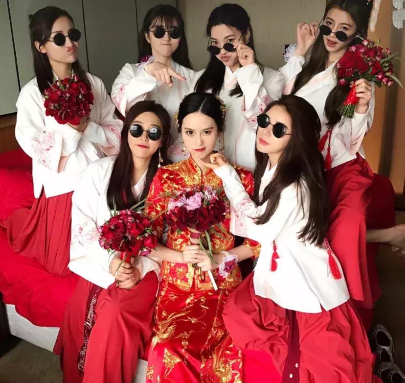 拒绝撞衫的闺蜜装,拒绝网感连衣裙