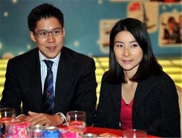 霍震霆首谈郭晶晶对外温柔贤惠,香港人对郭晶晶评价霍震霆