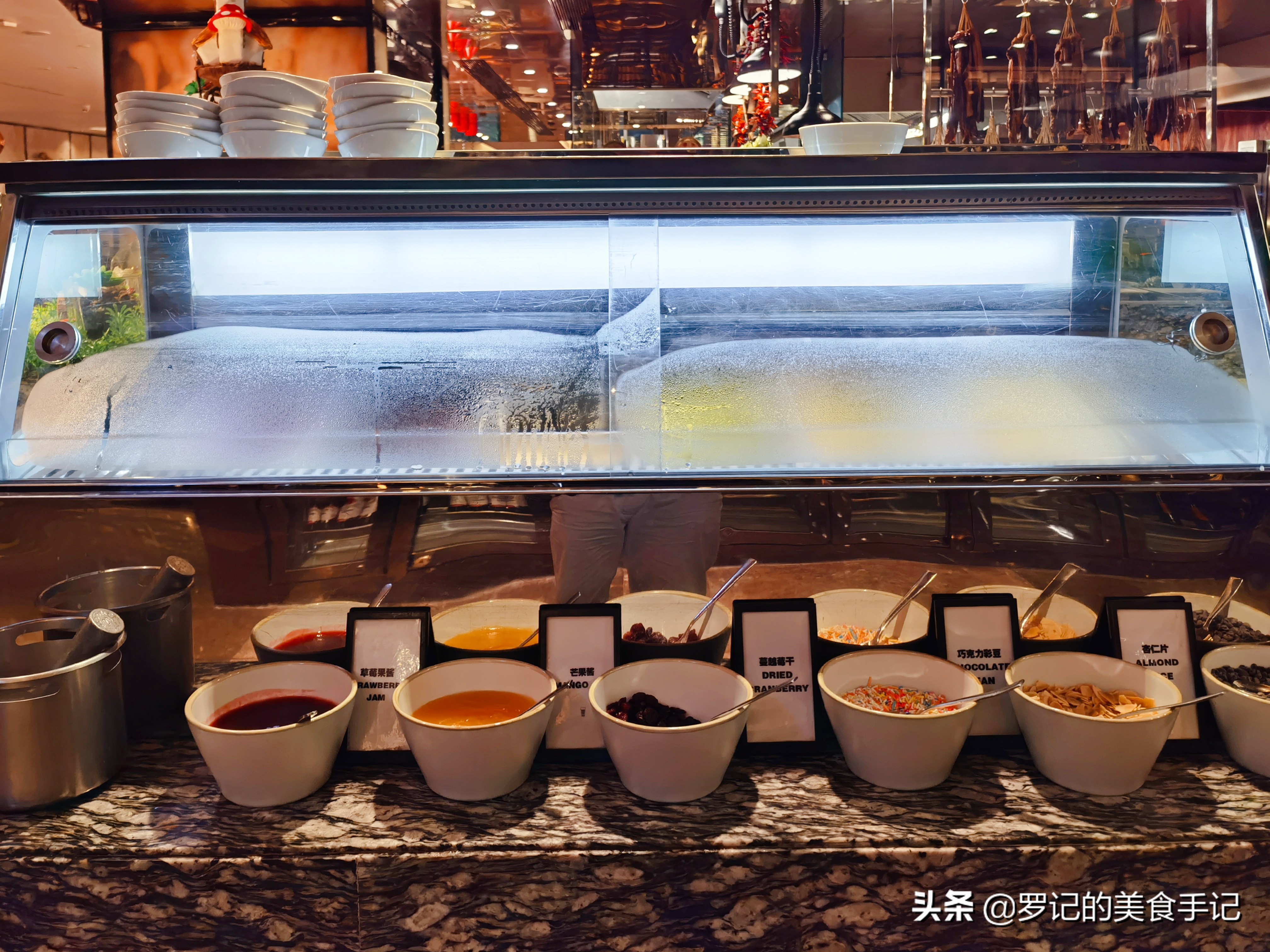 广州白云机场希尔顿自助餐,广州希尔顿酒店自助餐多少钱一人