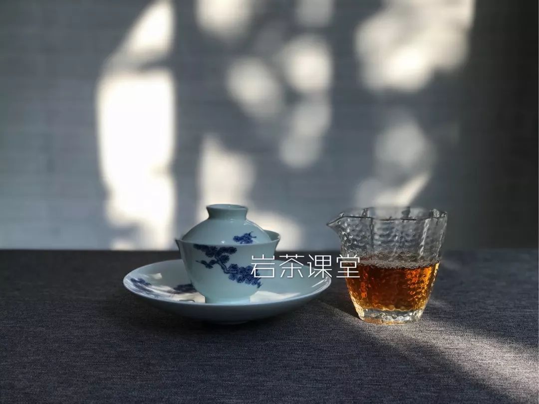 聊一聊大红袍,聊聊武夷岩茶那些事