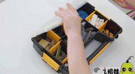 妈妈晒出家里的十二个女儿,妈妈晒出两个女儿