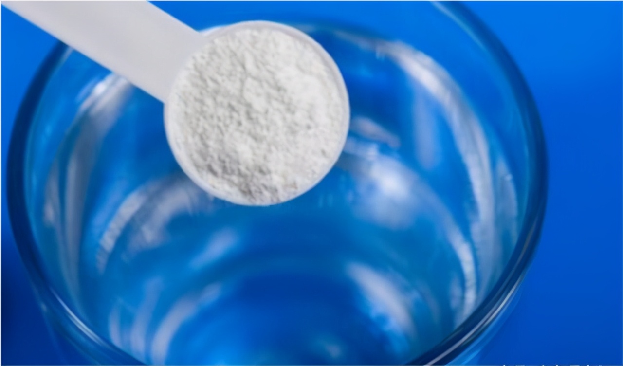 狗狗拉稀红色大便像果酱,狗狗拉稀红色大便像果酱怎么处理