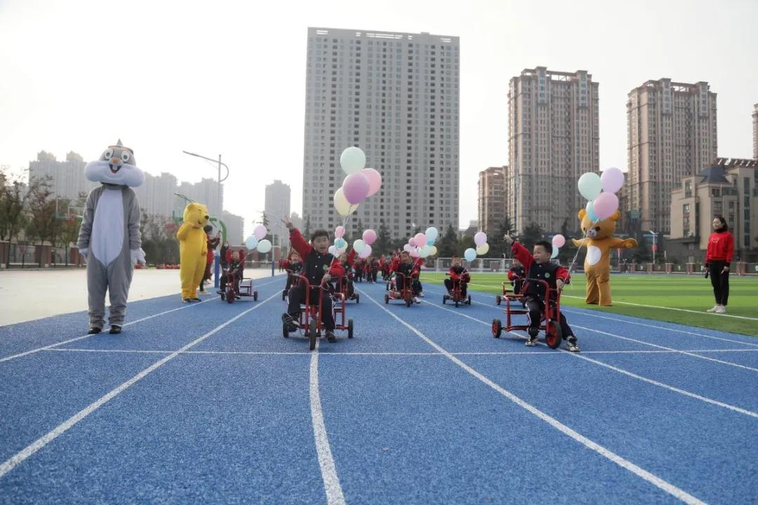 运动润童心快乐助成长,运动润童心健康筑梦想