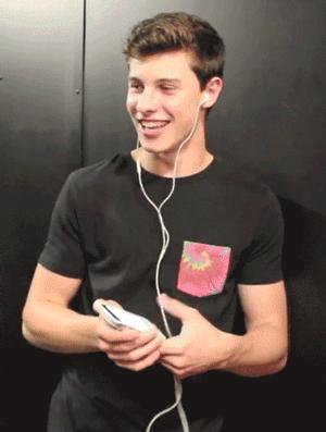 必看的十大播客,私藏10档优质播客总有一款适合你