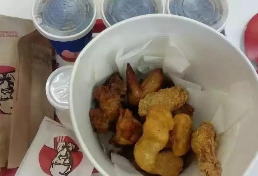 肯德基隐藏全家桶,肯德基全家桶揭秘