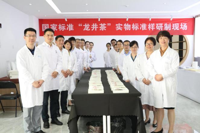 茶叶热销龙井,茶热卖龙井