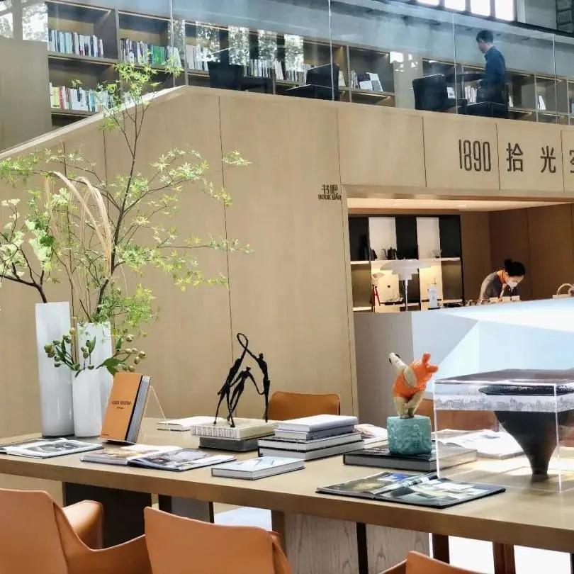 汉阳摩尔城西西弗书店,武汉必打卡的书店