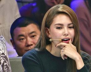 昆凌高中和周杰伦绯闻,昆凌嫁给周杰伦后咖位