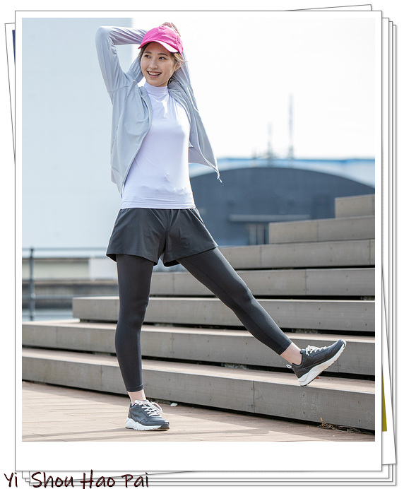 thombrowne灰色卫衣5码上身效果,春季灰色卫衣怎么搭配才好看