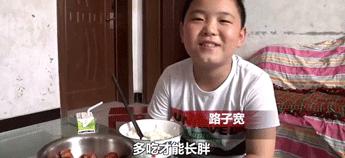 被偷*拍偷**下的20组画面：2019一整年的温暖，全都在这里了