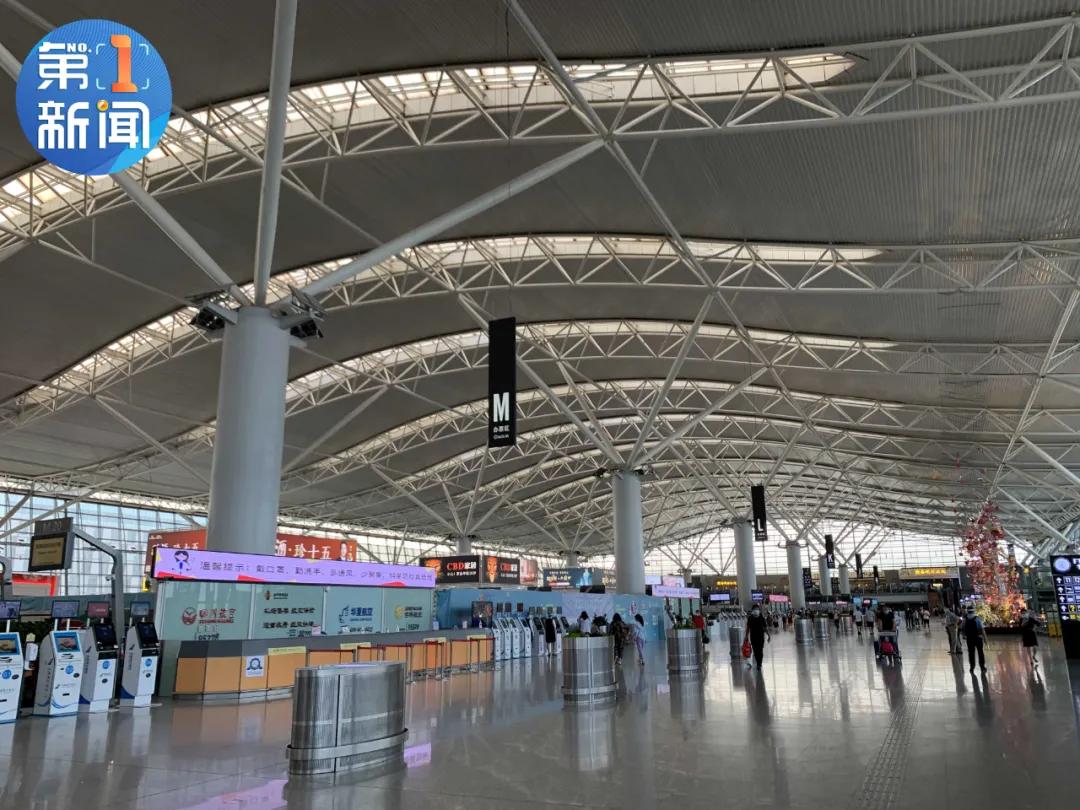 恢复测温、暂停培训、急寻密接、临时关闭……陕西多地防控升级