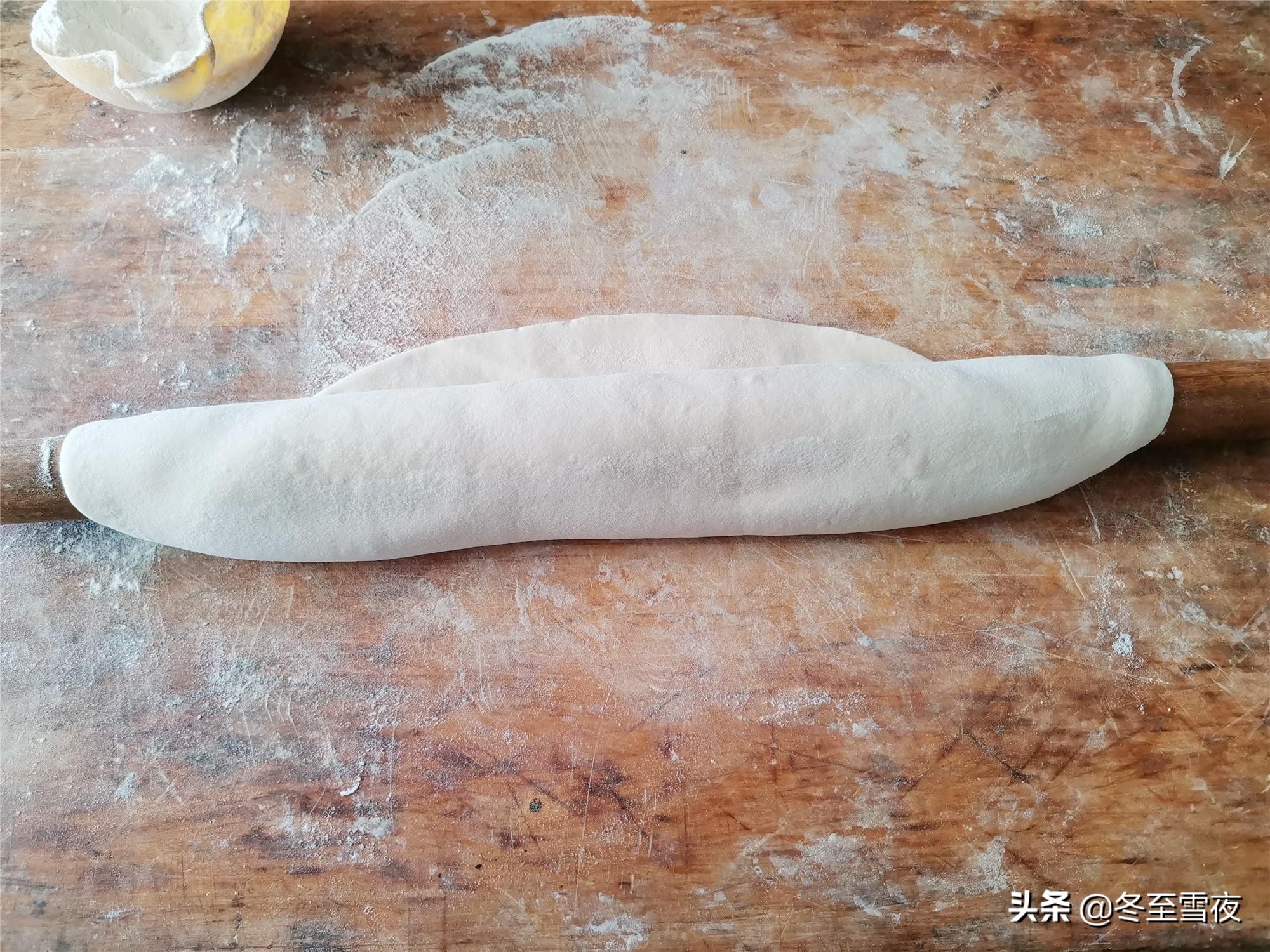 怎么样做面条柔软又劲道,自己在家擀面条怎么做筋道好吃