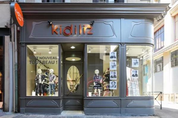 鍚稿紩浣犲墎鎵嬬殑鏂板搧,姣忎竴涓柊鍝佹帹鍑虹殑鑳屽悗