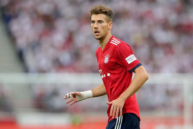 动真格了！一场5-4让拜仁挖出中场大脑，世界级跑位无愧全场最佳