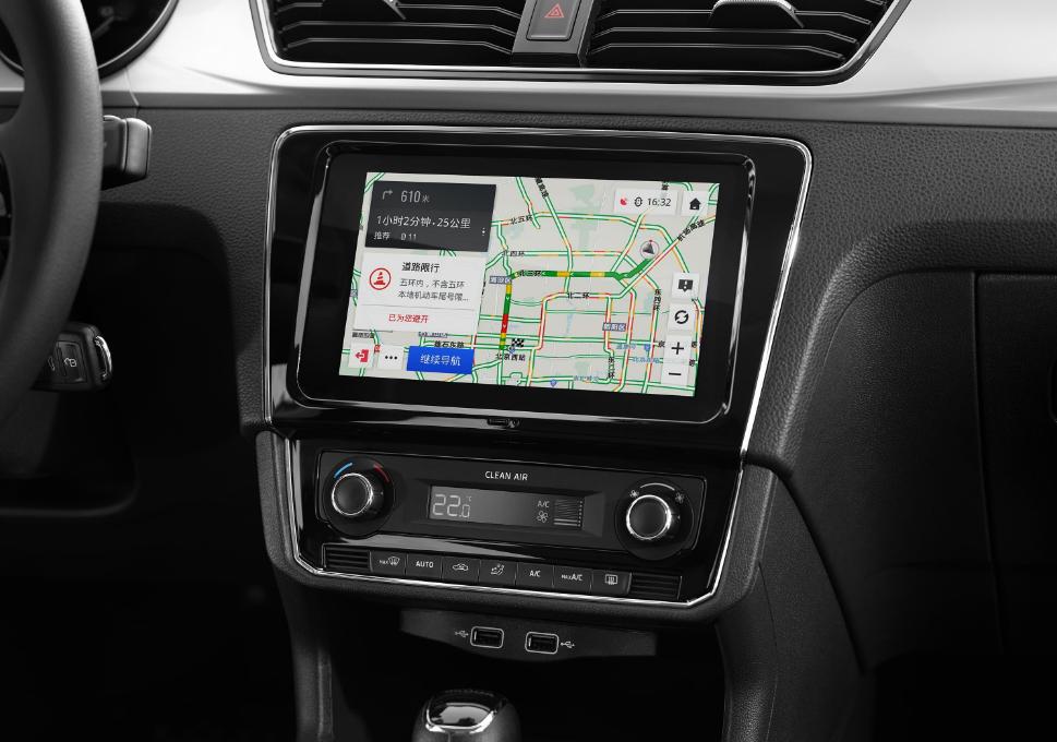 10万能买的德系顶配家轿，满油能跑800公里，带你看昕锐