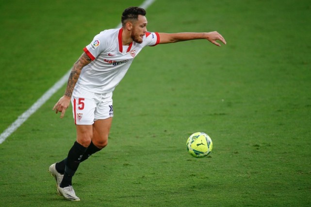 阿根廷球队磨合生疏，节奏脱节，但好在已经找到11号继承人