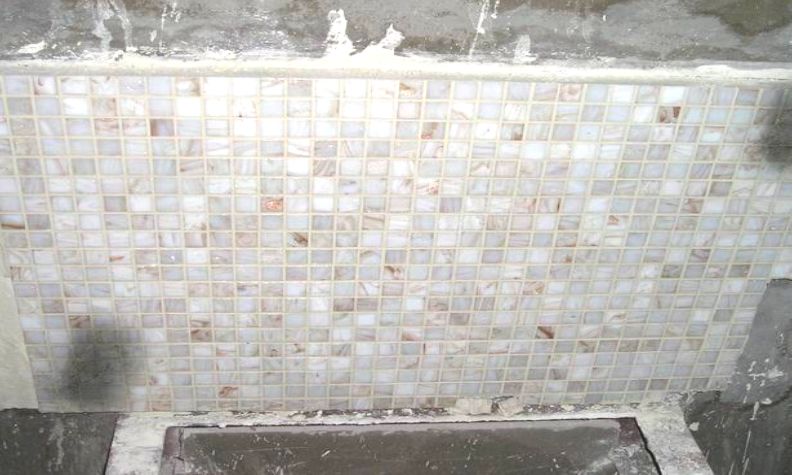 马赛克瓷砖铺贴洗手盆方法,马赛克铺贴手把手教程不怕你学会