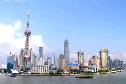 马云谈穷人未来三行业赚钱,马云的演讲2020年商业思维