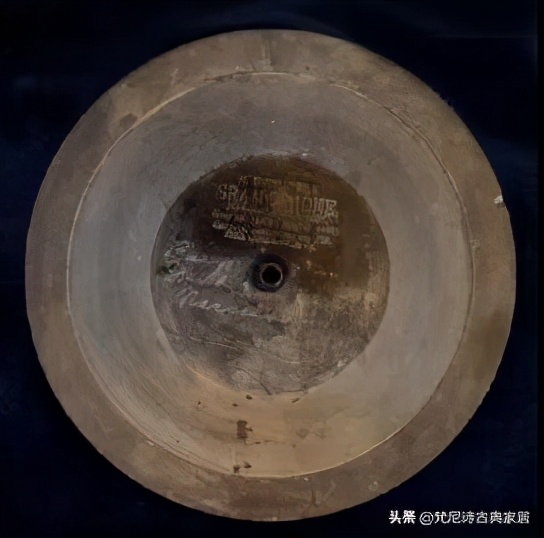 被爱迪生破坏的最接近神的男人,被爱迪生嫉妒的男人