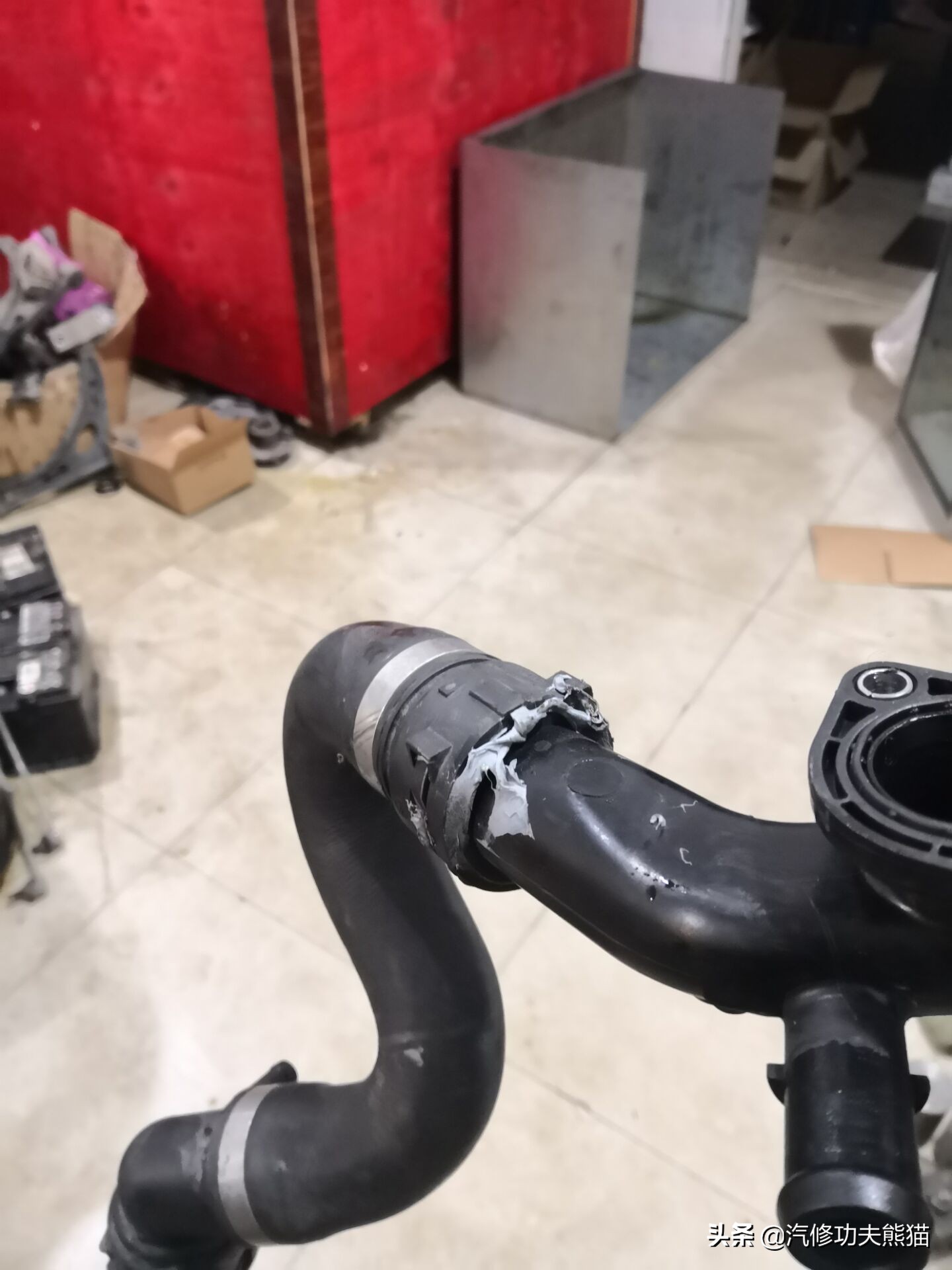 大众途锐急加速发动机故障灯点亮,大众新款途锐车子烧机油