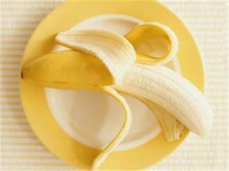 老年人晚上吃香蕉合适吗,老人晚上吃香蕉