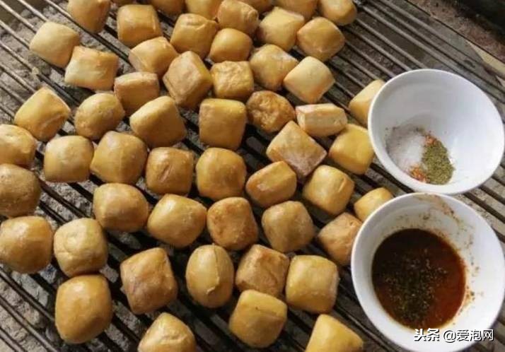 云南十大最美温泉，不但美食众多，美女也如云，带你泡遍全云南！