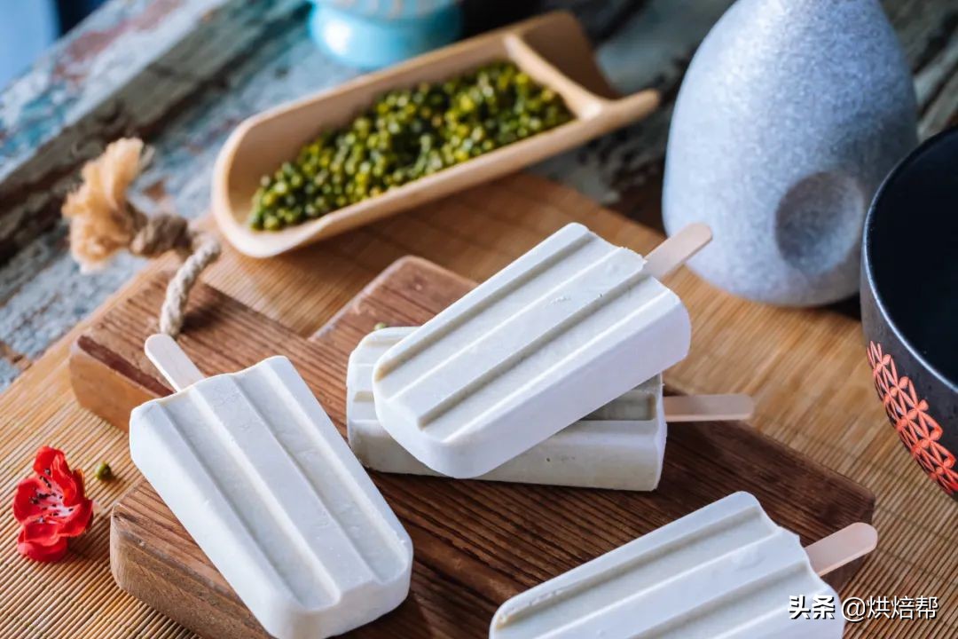 夏日绿豆延展做法：奶香绿豆冰棒，奶香味浓郁