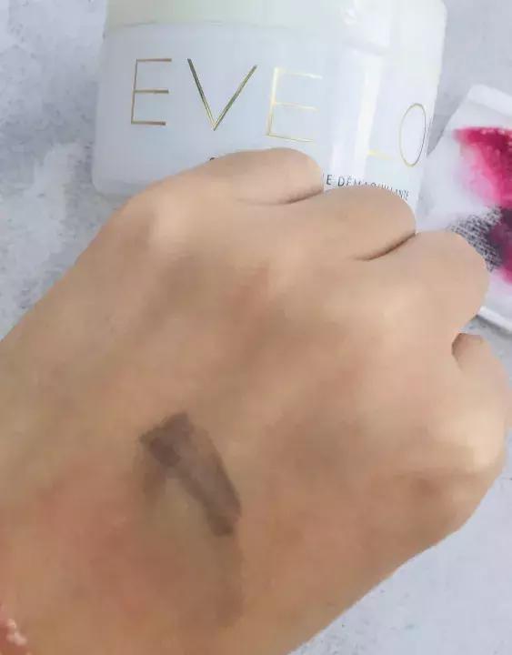 某书乱到下架整改,早像阿娇这清流,也不至于倒台吧?