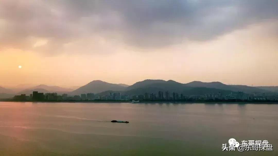 北龙湖的房子到底值不值买,北龙湖的房子到底值不值得买