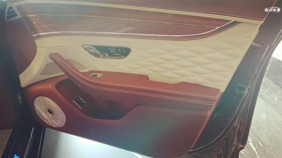 全新宾利飞驰体验,第一代宾利飞驰极速版