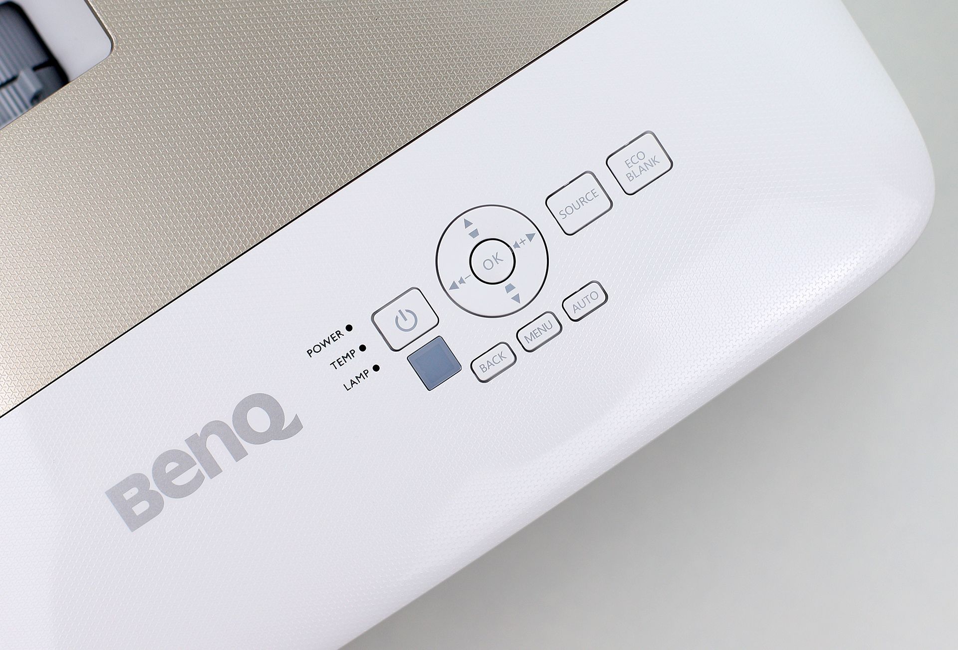 明基投影仪i707wifi,明基投影仪i707真实评测