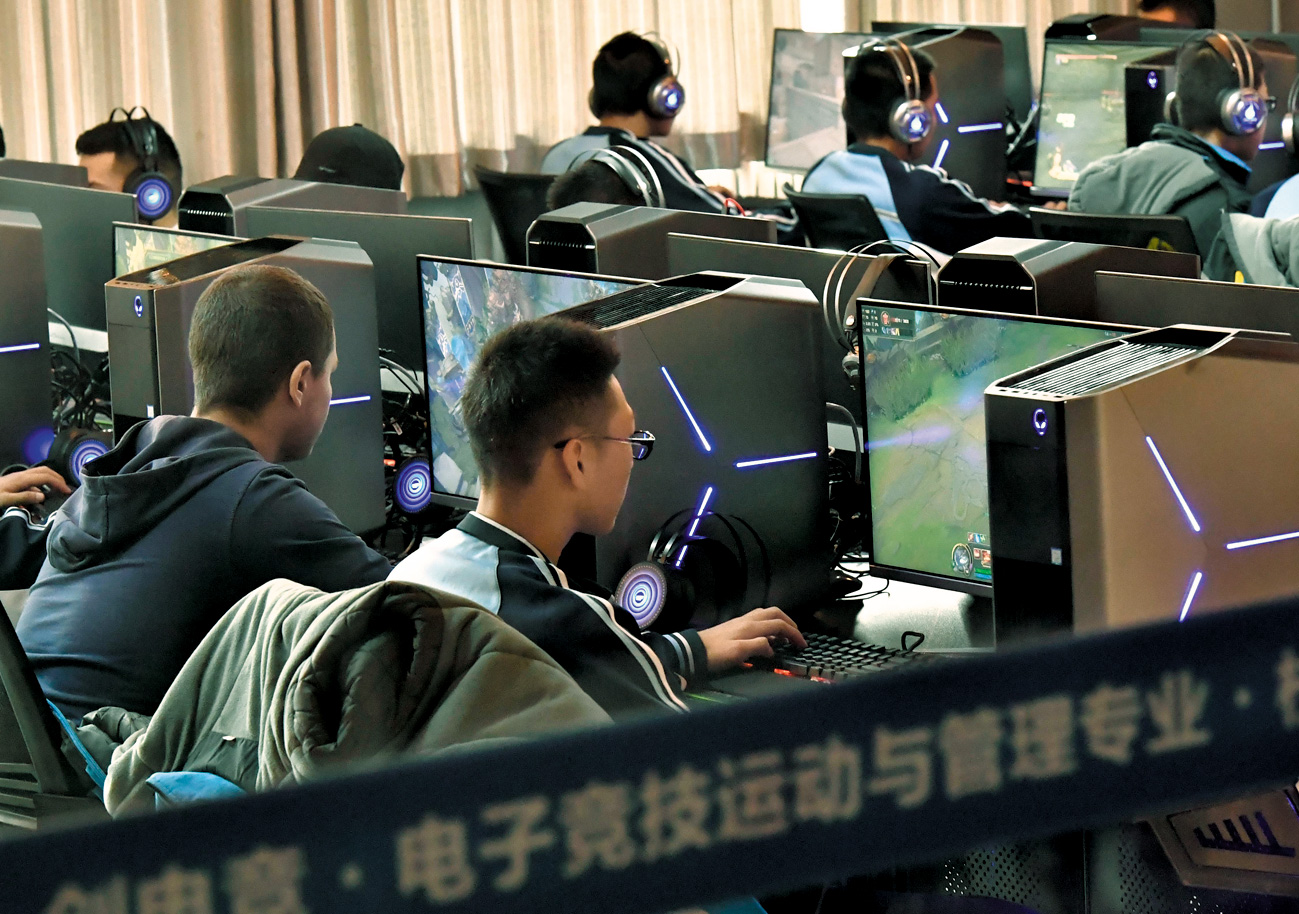 蓝翔电竞哪个专业好学,蓝翔电子竞技培训