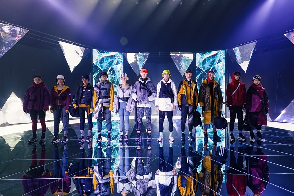 阿迪达斯ozweego春季新款,阿迪达斯新品来袭