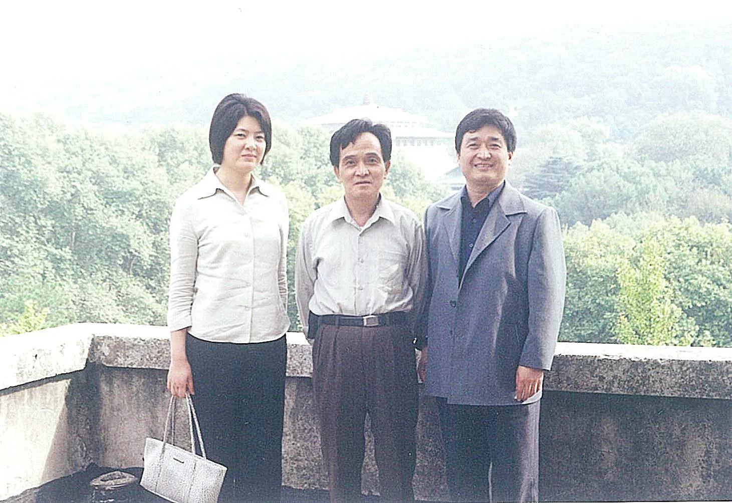 武汉高校中,最美武汉大学,“亚美”属于中南财经政法大学