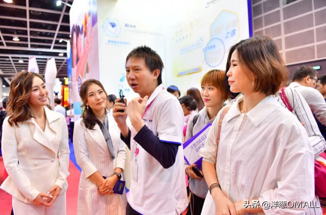 洋葱OMALL出击香港荷花展，战略伙伴美赞臣受妈妈追捧！
