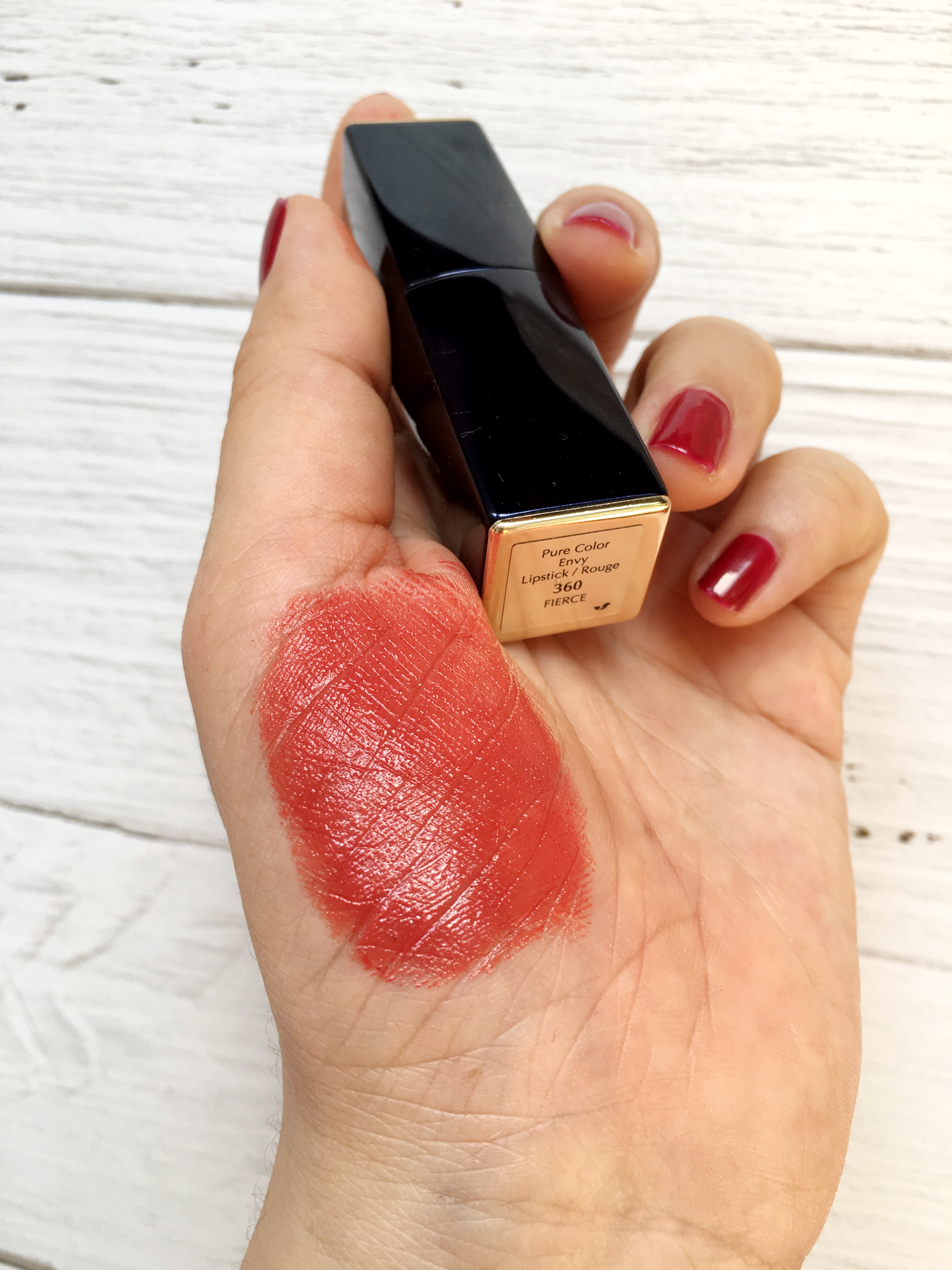 你会选哪支?超高性价比专柜品牌口红试色分享雅诗兰黛唇膏试色