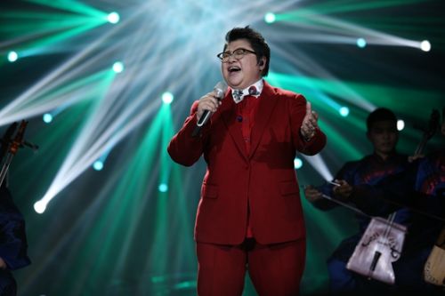 歌手李娜的成名经历简介,歌手李娜在美国出过歌吗