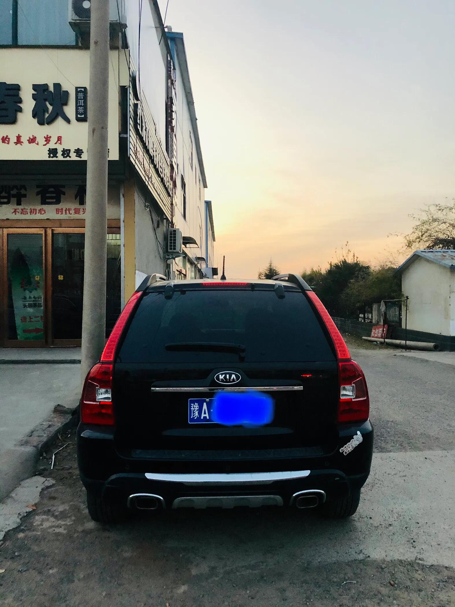 新款起亚狮跑在韩近距离谍照曝光,韩国车值得买的车型