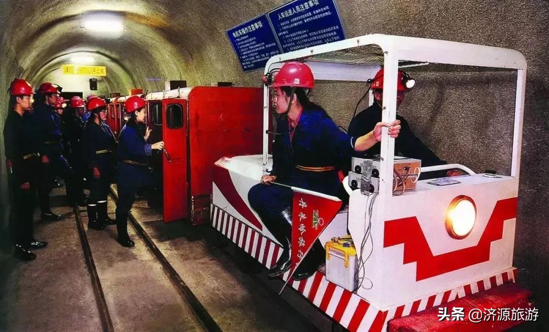 山西晋城司徒小镇打铁花攻略,晋城司徒小镇打铁花时间表