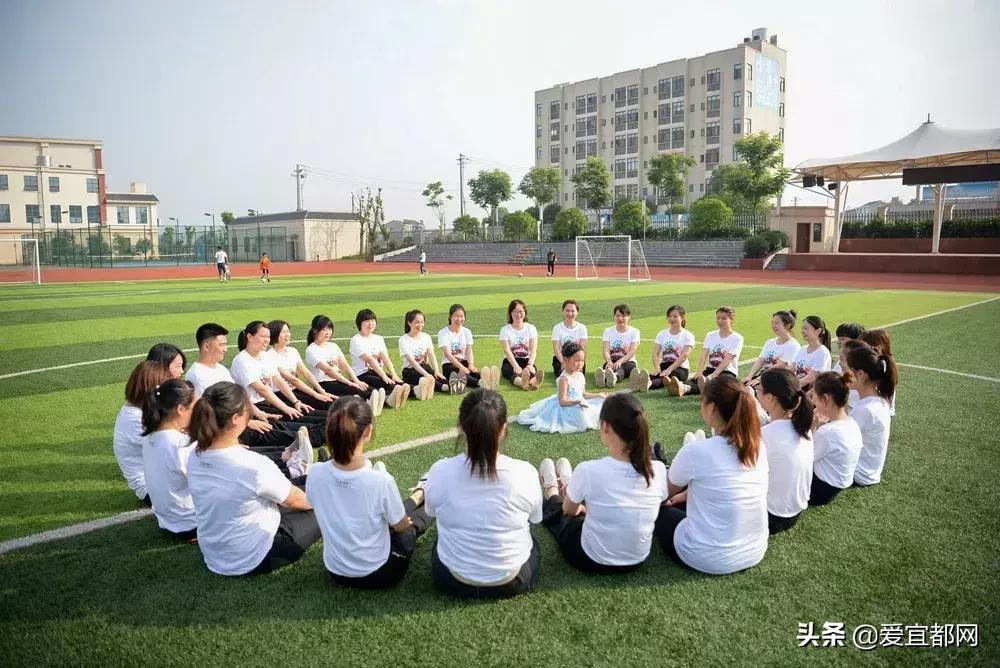 宜都市第四届“神墨杯”千名少儿多元才艺风采展，多图！！！