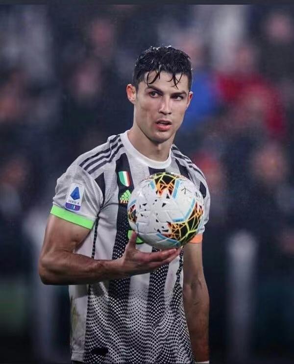 c罗从以前到现在的样子的壁纸,c罗高清壁纸1920x1080