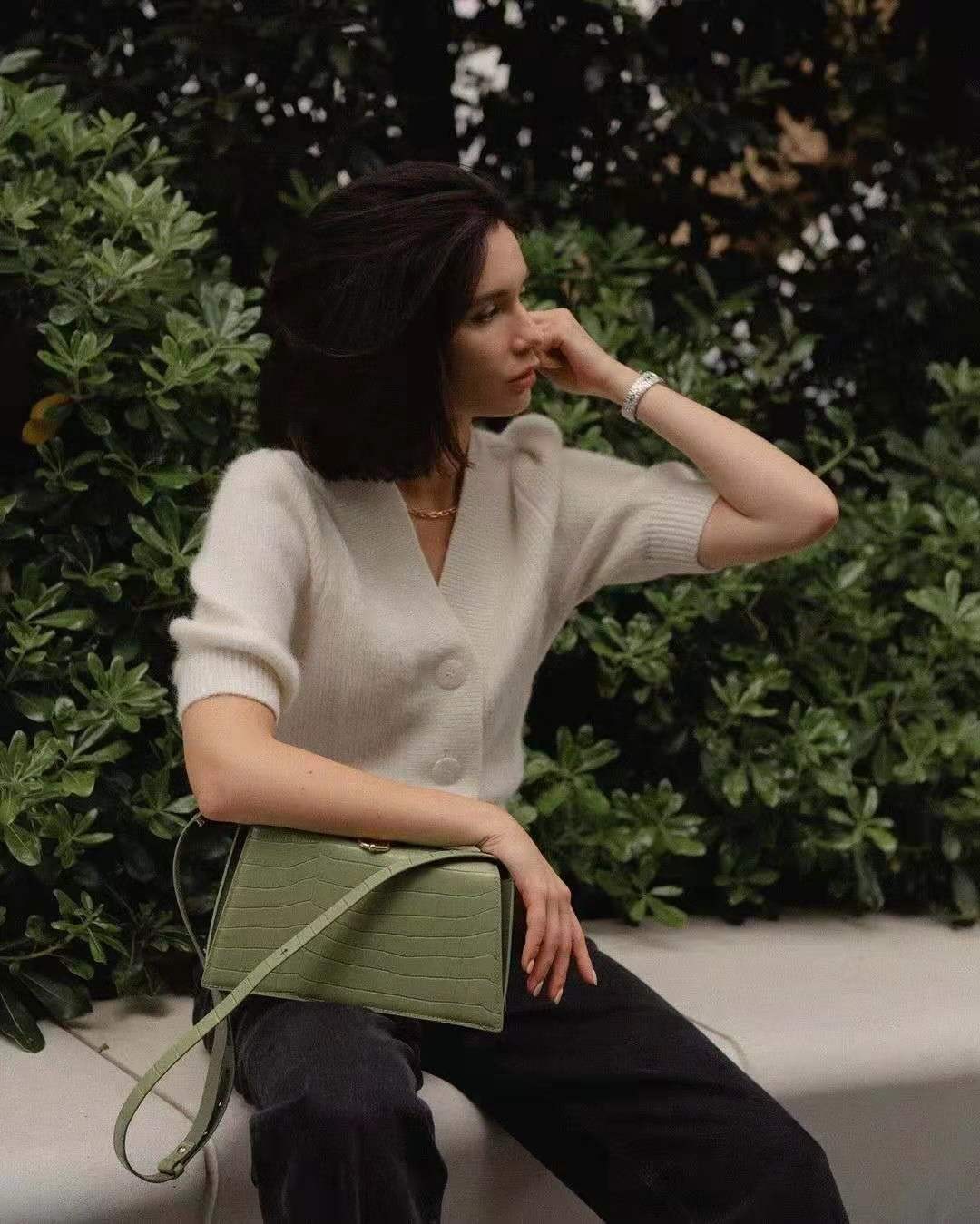 短袖显瘦针织衫,时尚洋气的高品质针织衫短袖