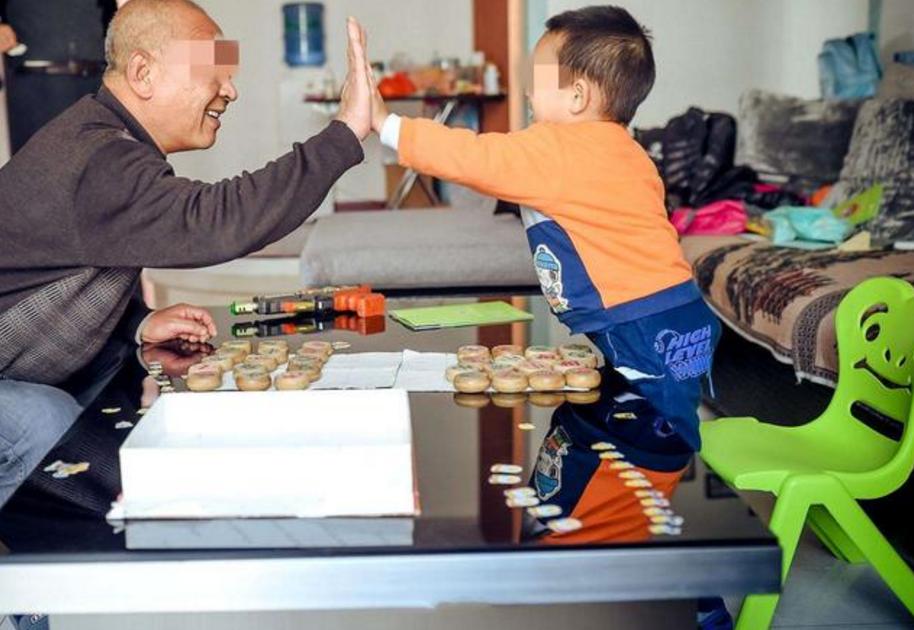 为什么有剃满月头的说法,剃满月头是怎么回事