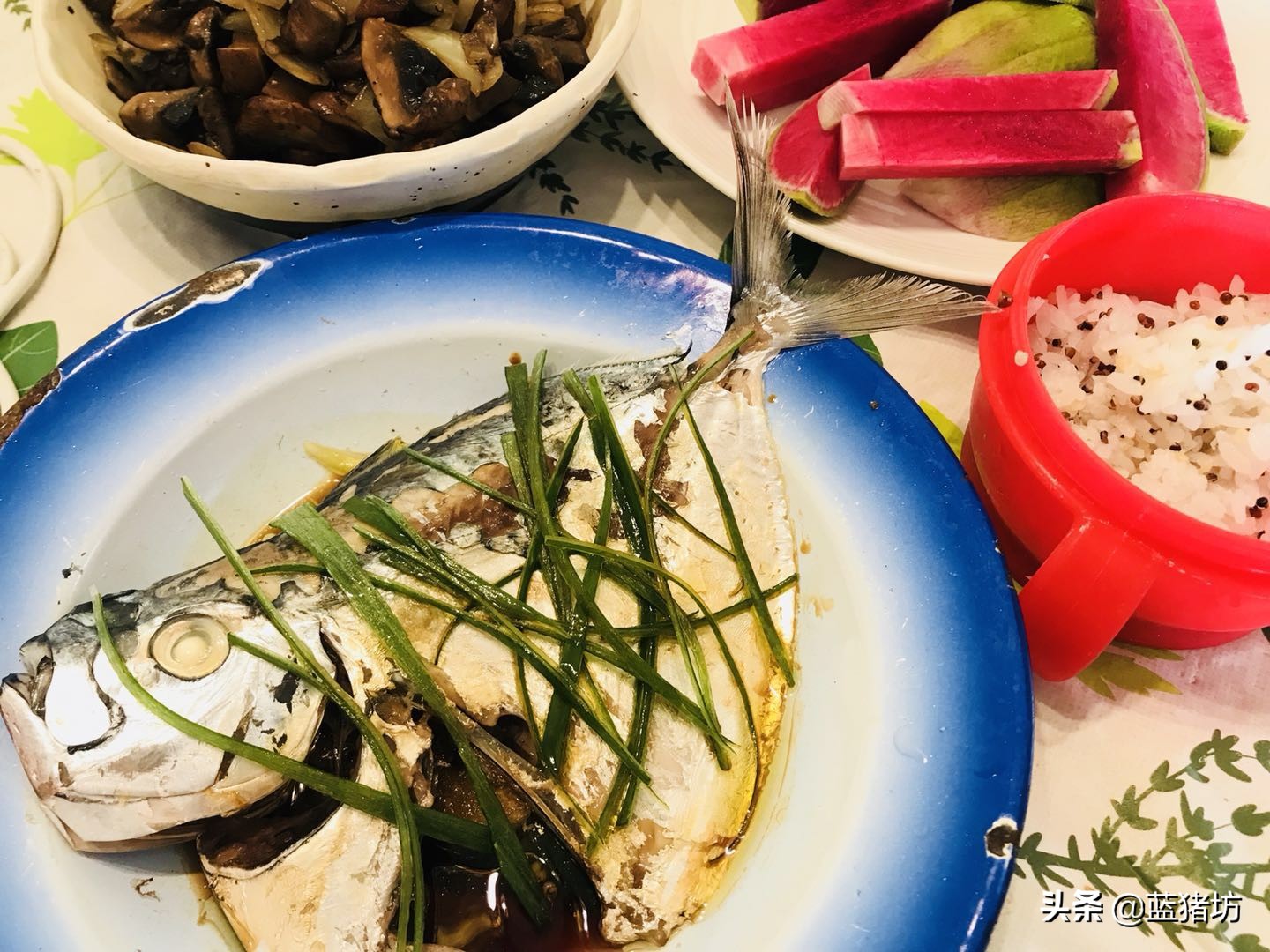 宝宝辅食鱼和主食做法1岁以上,宝宝辅食鱼的做法一周岁以下