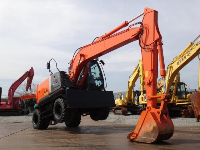 日立挖机可以用多少小时,日立挖机能用多少年