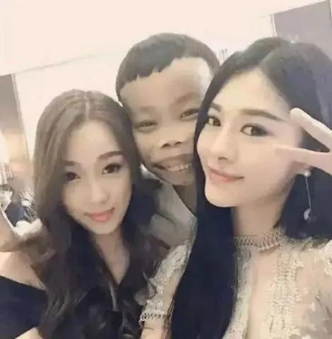 外星人陈山有女朋友吗,外星人陈山结婚了吗