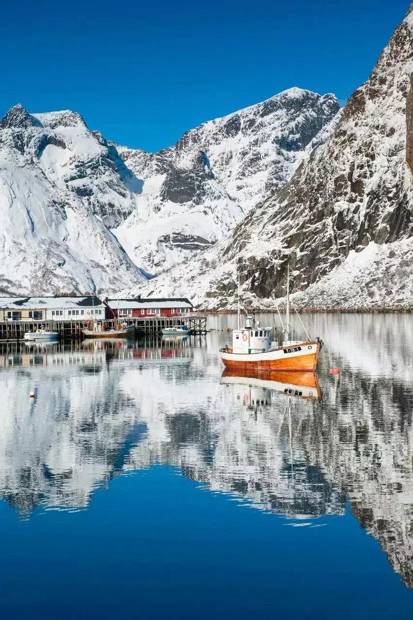 它连续N年被评为全球最宜居国度No.1，此生攒钱也要去！