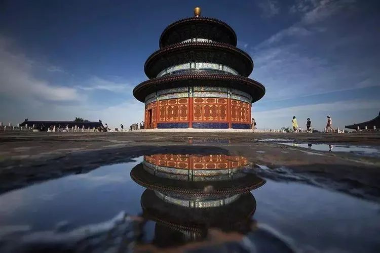 怎样拍古建筑物好看,给女朋友拍古建筑照片技巧